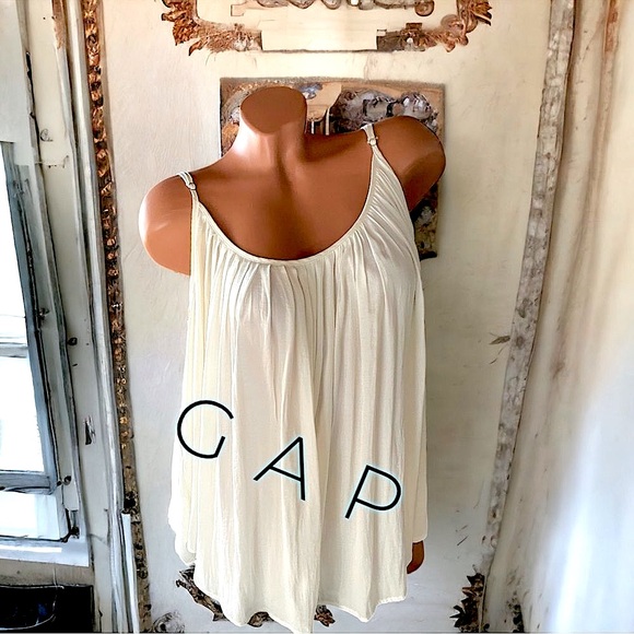 S❤️LD l GAP l Cream Blouse l Sleeveless l Adjustable straps l Plus, XXL l EUC - Picture 1 of 10